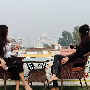 Joey's - 200m From Taj Mahal Vandrarhem